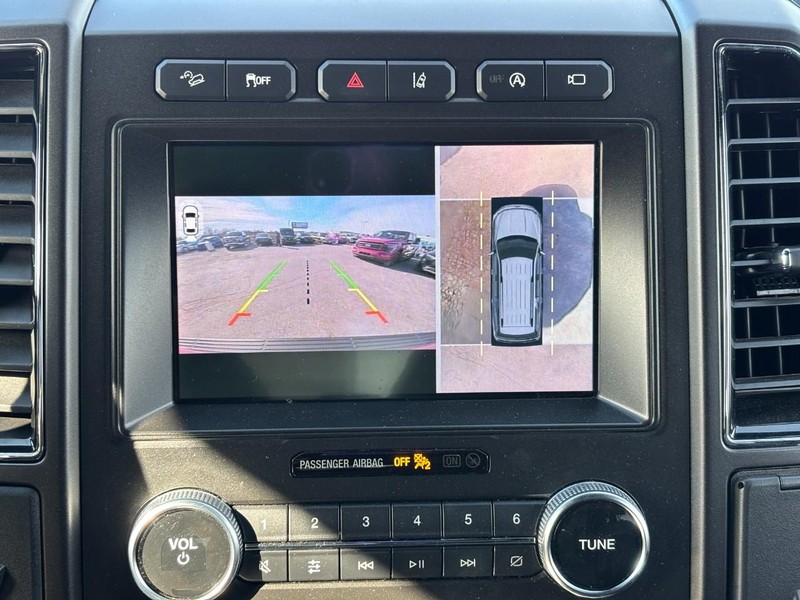 Ford Expedition Max Vehicle Image 26