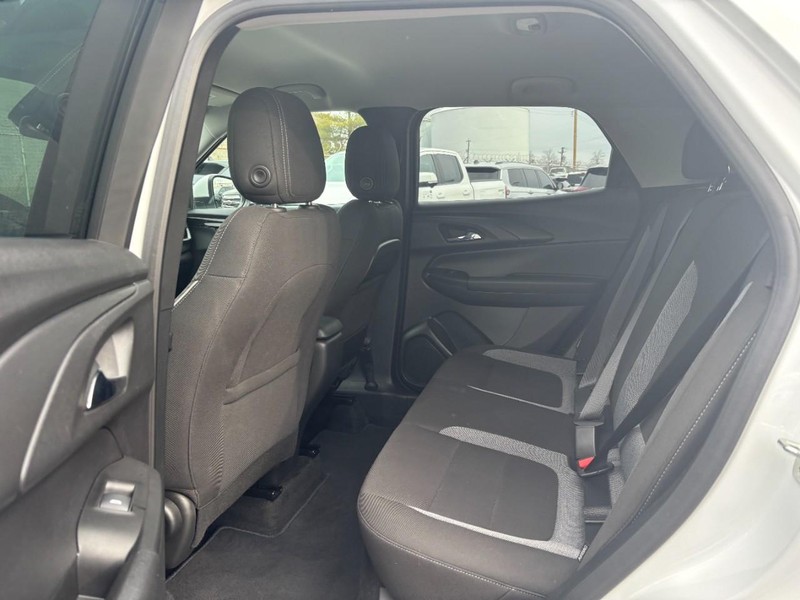 Chevrolet TrailBlazer Vehicle Full-screen Gallery Image 10