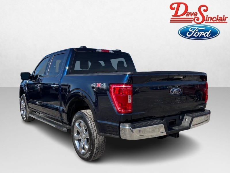 Ford F-150 Vehicle Full-screen Gallery Image 09