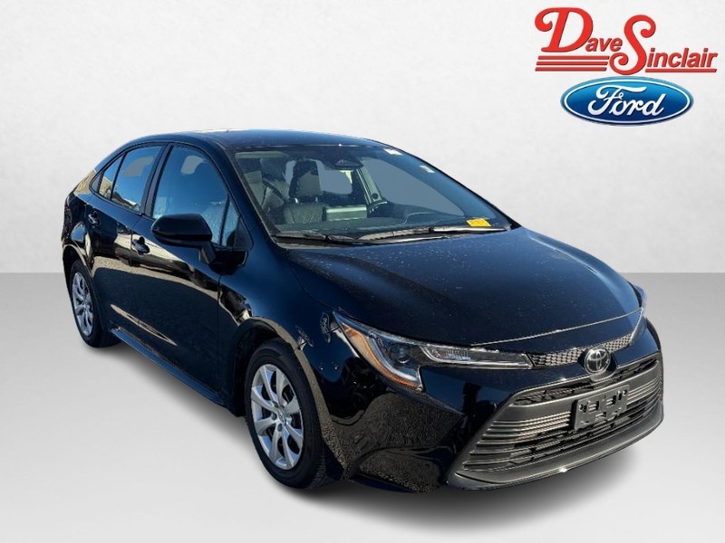 Toyota Corolla Vehicle Full-screen Gallery Image 04