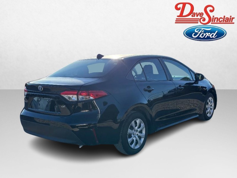 Toyota Corolla Vehicle Full-screen Gallery Image 07