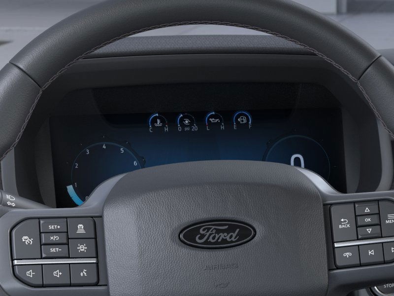 Ford F-150 Vehicle Full-screen Gallery Image 15