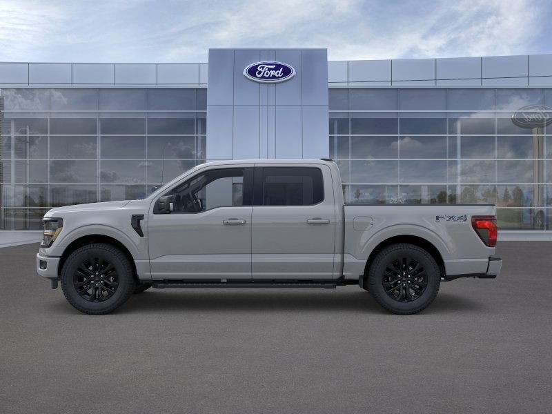 Ford F-150 Vehicle Full-screen Gallery Image 04
