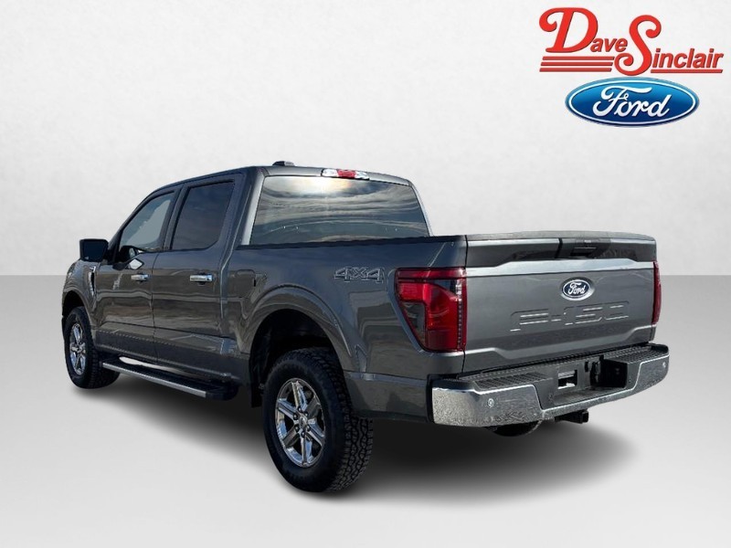 Ford F-150 Vehicle Full-screen Gallery Image 09