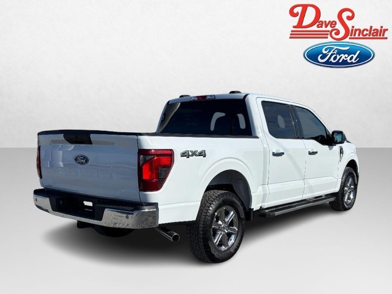 Ford F-150 Vehicle Full-screen Gallery Image 07