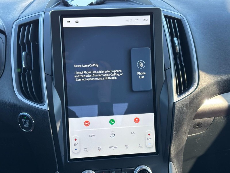 Ford Edge Vehicle Full-screen Gallery Image 23