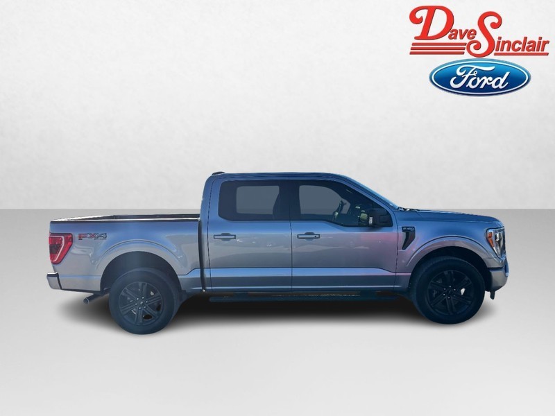 Ford F-150 Vehicle Full-screen Gallery Image 05