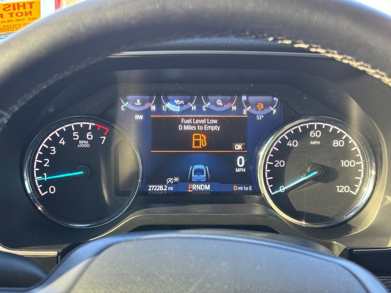 Ford F-150 Vehicle Full-screen Gallery Image 22