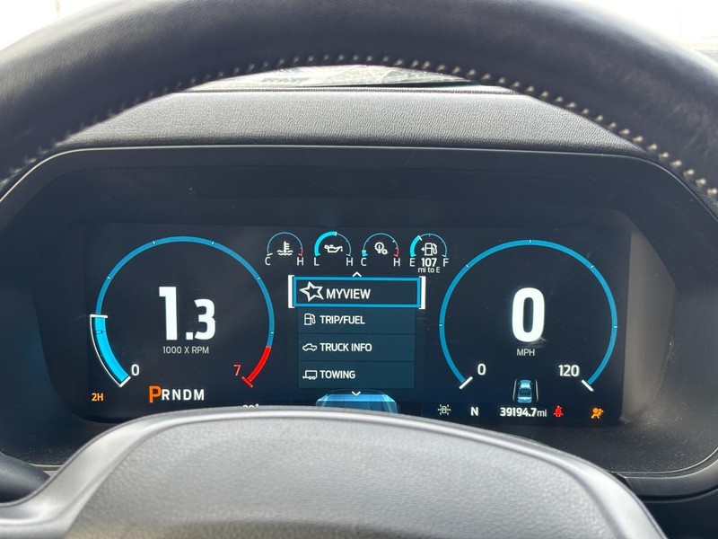 Ford F-150 Vehicle Full-screen Gallery Image 22