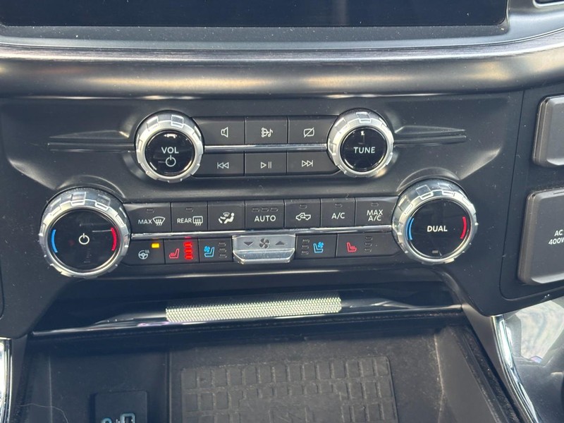 Ford F-150 Vehicle Full-screen Gallery Image 25