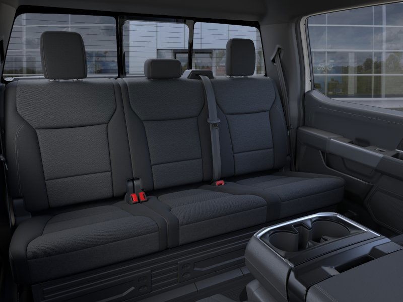 Ford F-150 Vehicle Full-screen Gallery Image 13