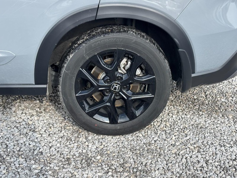 Honda HR-V Vehicle Full-screen Gallery Image 11