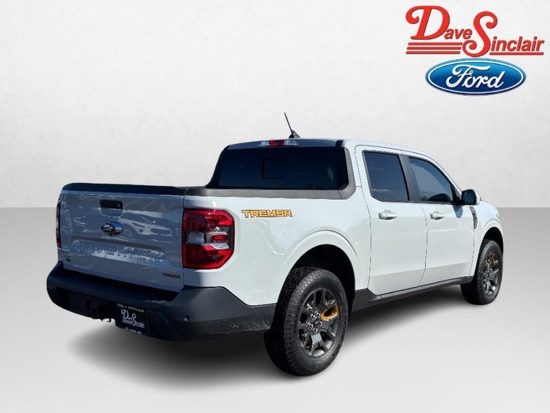 Ford Maverick Vehicle Image 07