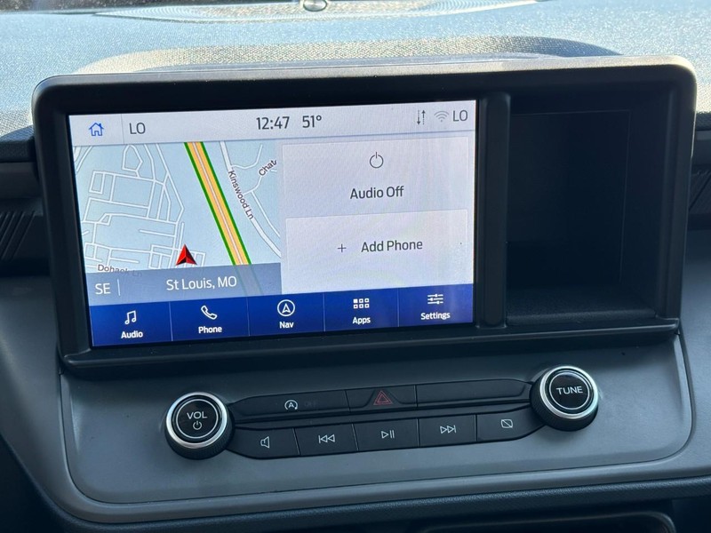 Ford Maverick Vehicle Image 23