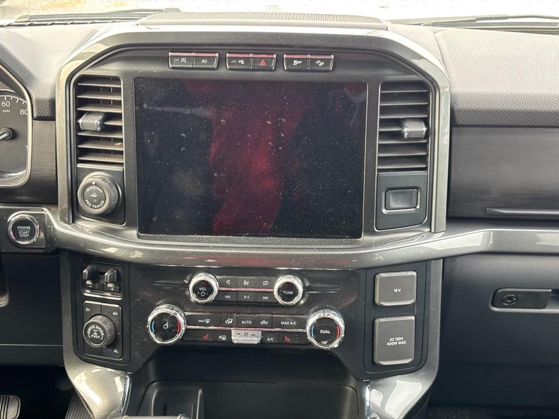 Ford F-150 Vehicle Full-screen Gallery Image 15