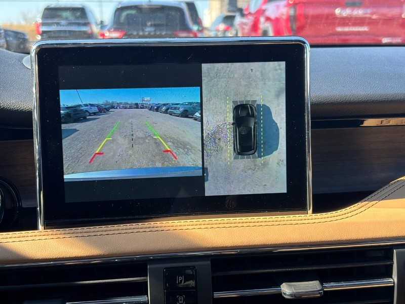 Lincoln Corsair Vehicle Image 25