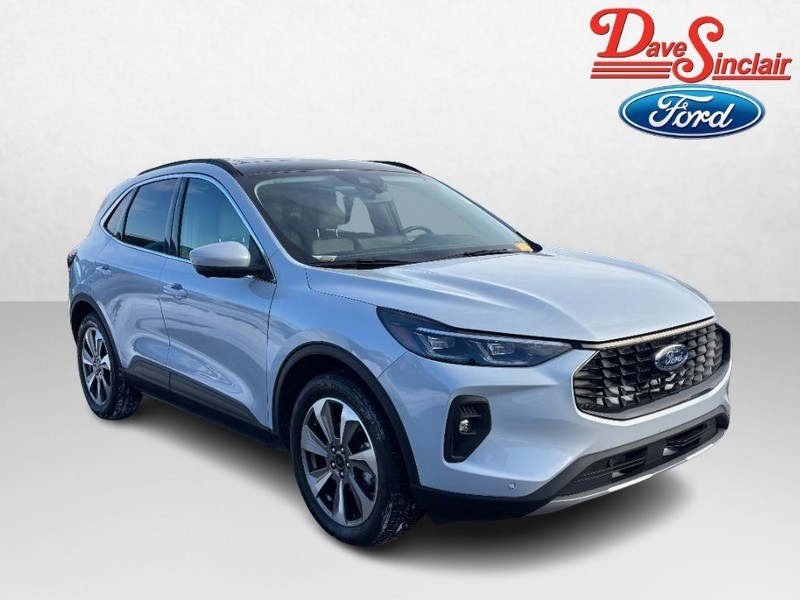 Ford Escape Vehicle Full-screen Gallery Image 04