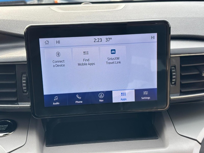 Ford Explorer Vehicle Full-screen Gallery Image 24