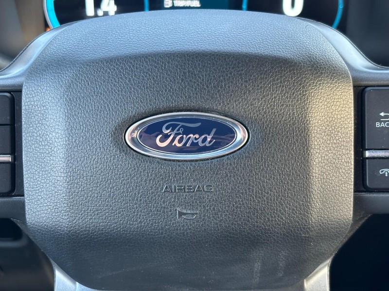 Ford F-150 Vehicle Full-screen Gallery Image 20