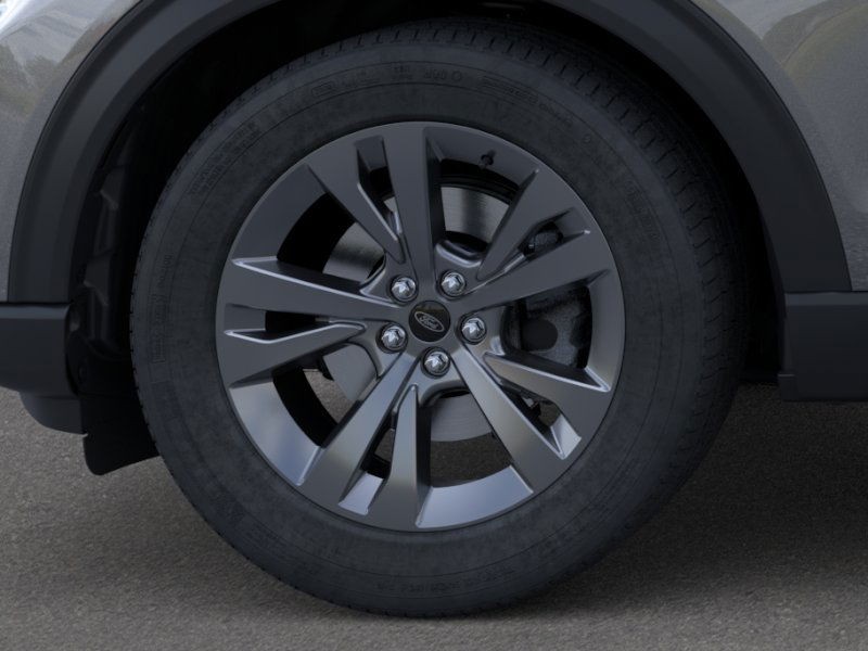 Ford Explorer Vehicle Full-screen Gallery Image 21