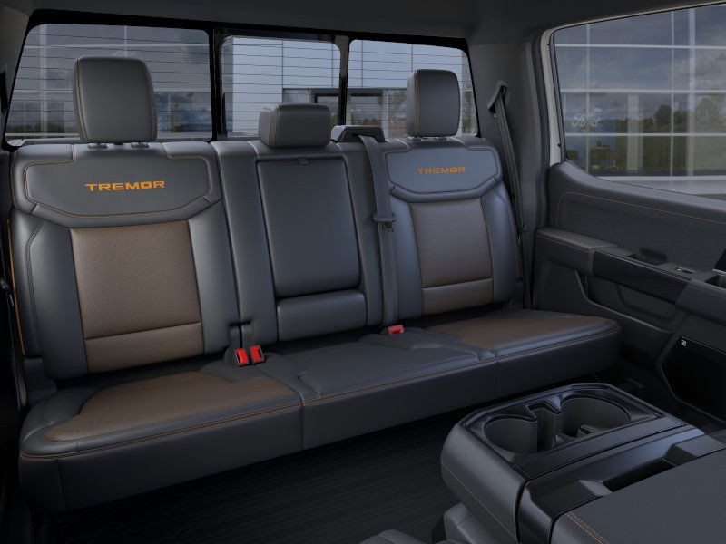 Ford F-150 Vehicle Full-screen Gallery Image 13