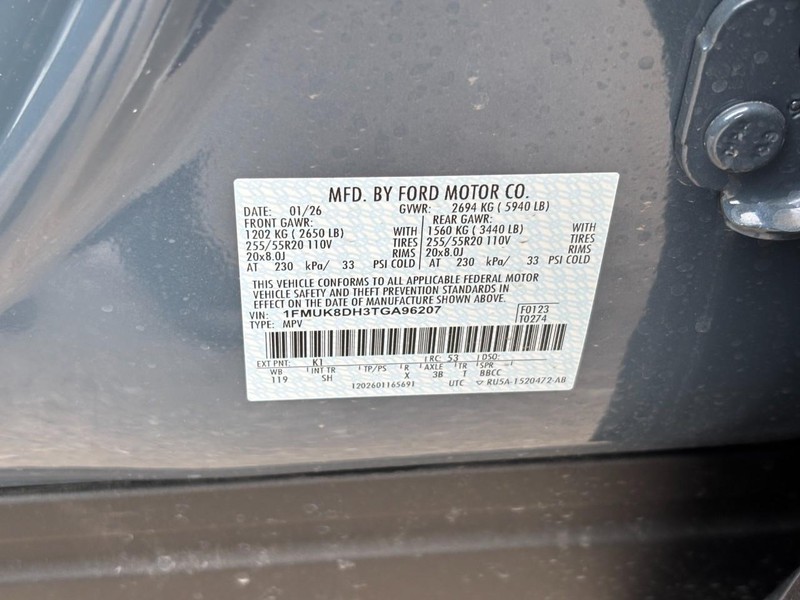 Ford Explorer Vehicle Image 28