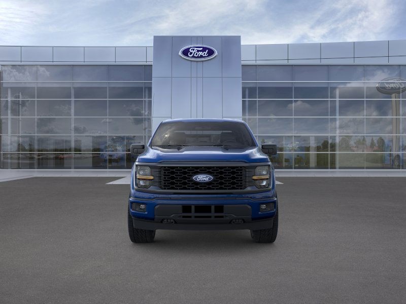 Ford F-150 Vehicle Full-screen Gallery Image 08