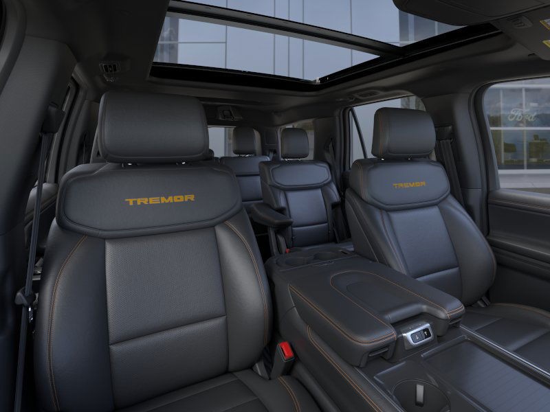 Ford Expedition Vehicle Full-screen Gallery Image 12