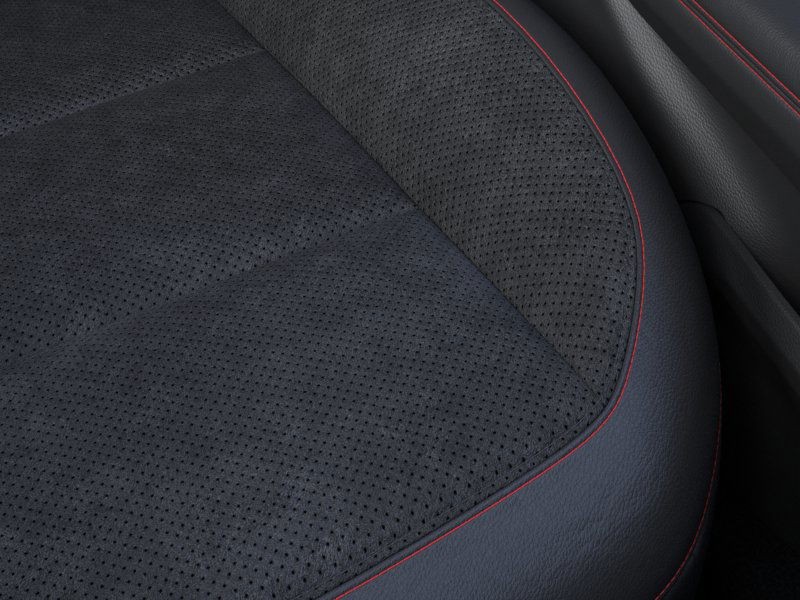 Ford Explorer Vehicle Full-screen Gallery Image 18