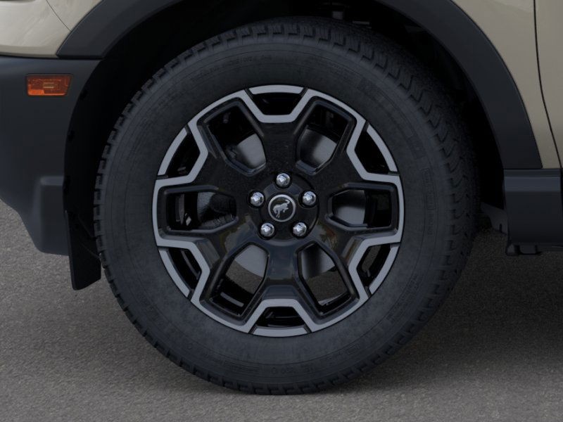 Ford Bronco Sport Vehicle Full-screen Gallery Image 21