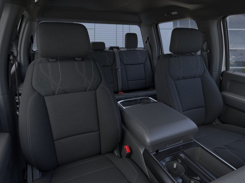 Ford F-150 Vehicle Full-screen Gallery Image 11