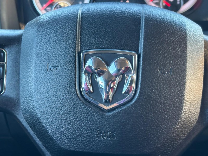 Ram 1500 Vehicle Full-screen Gallery Image 20