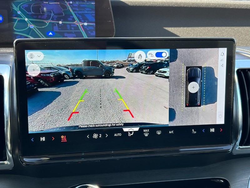 Ford Expedition Vehicle Full-screen Gallery Image 26