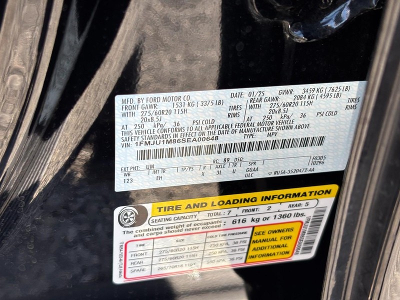 Ford Expedition Vehicle Full-screen Gallery Image 28