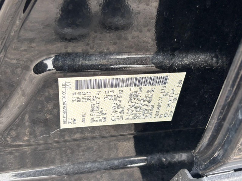 Nissan Rogue Vehicle Image 24