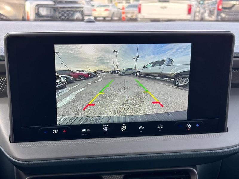 Ford Maverick Vehicle Image 25