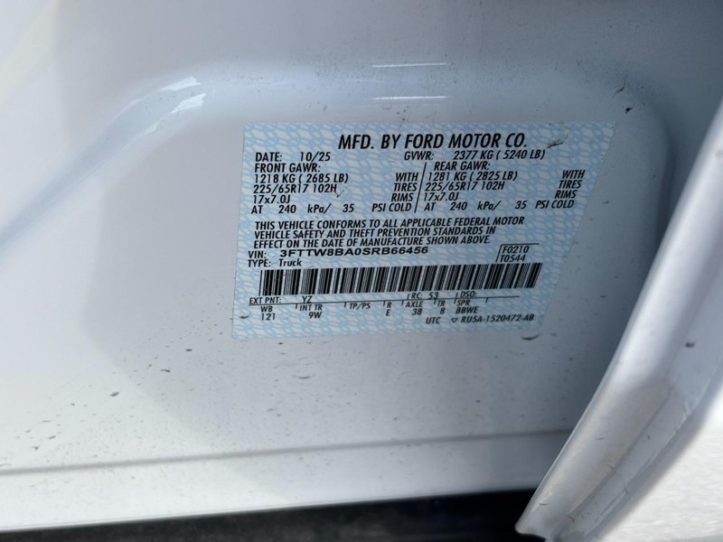 Ford Maverick Vehicle Image 27