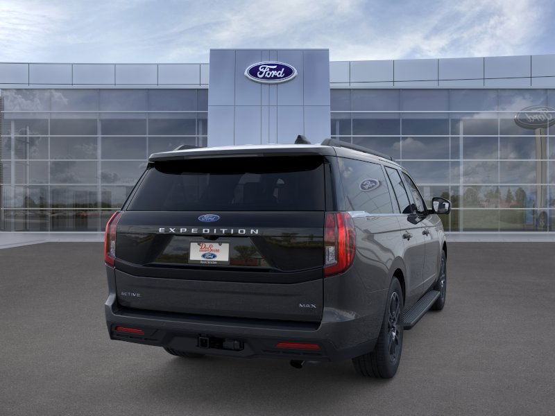 Ford Expedition Max Vehicle Image 10
