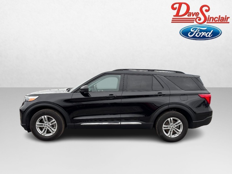 Ford Explorer Vehicle Full-screen Gallery Image 10
