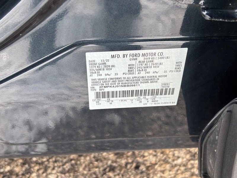 Ford Edge Vehicle Image 26