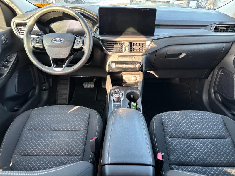 Ford Escape Vehicle Image 15