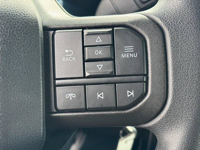 Ford F-150 Vehicle Full-screen Gallery Image 22