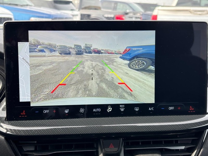 Ford Escape Vehicle Full-screen Gallery Image 23