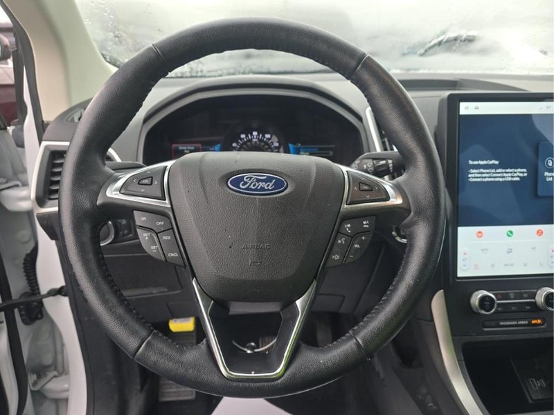 Ford Edge Vehicle Image 05