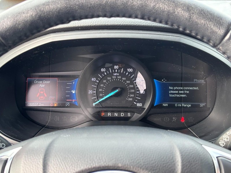 Ford Edge Vehicle Image 22