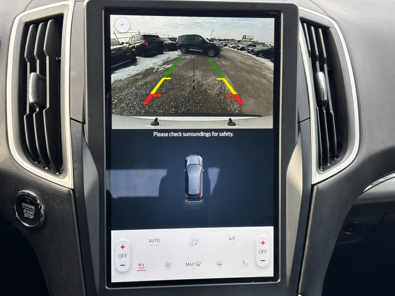 Ford Edge Vehicle Image 24