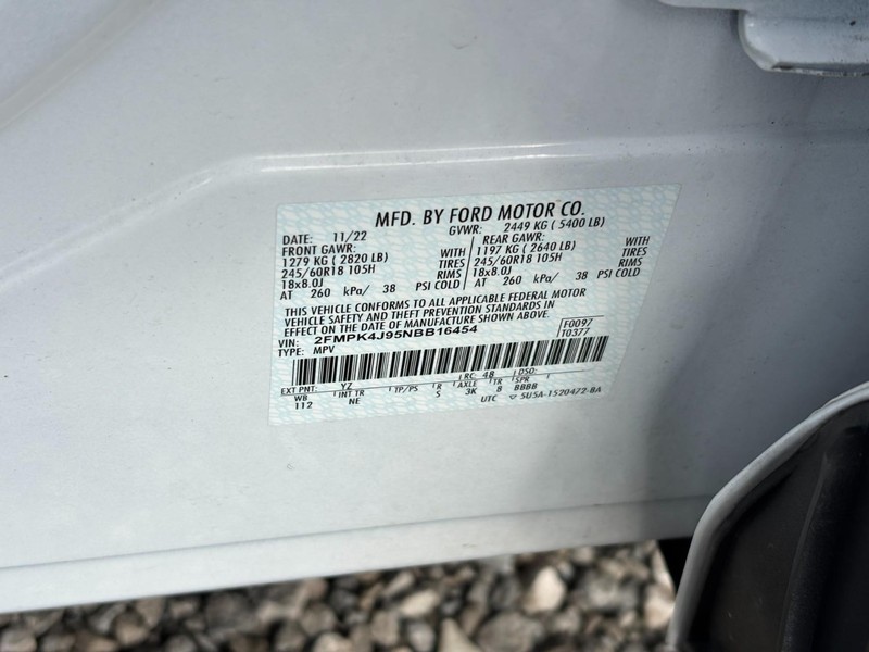 Ford Edge Vehicle Image 26