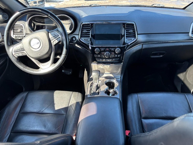 Jeep Grand Cherokee WK Vehicle Full-screen Gallery Image 14