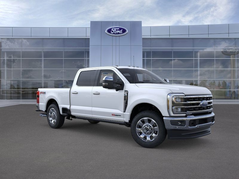 Ford Super Duty F-350 SRW Vehicle Full-screen Gallery Image 09