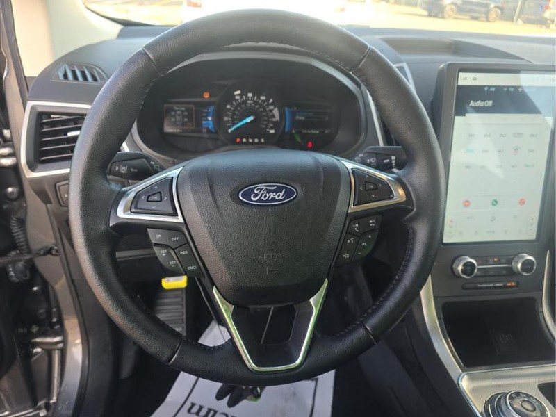 Ford Edge Vehicle Image 05